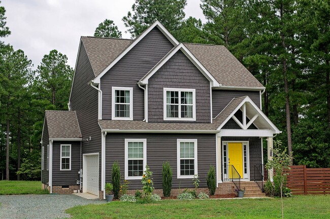 Dog-Friendly Home on 1.5+ Acres - Dog-Friendly Home on 1.5+ Acres