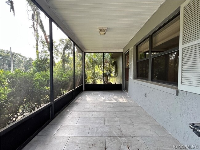 Photo - 7236 E Oak Isle Dr
