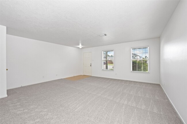 Photo - 5019 Woodland Meadows Ln