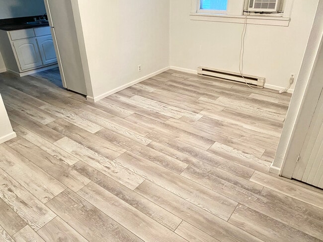 Living room - 520 W Edwards st Unit Apt 2