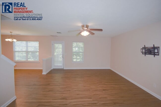 Photo - Wonderful 2 story 3BD/2.5BA home in LaVergne w/ attached garage!