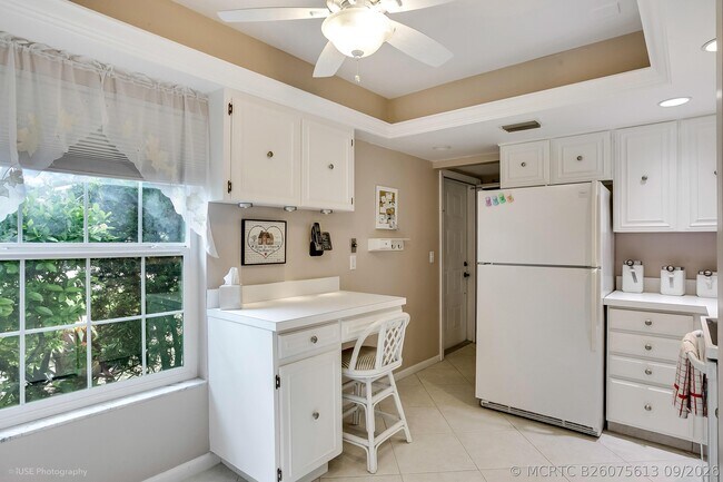 Photo - 18440 SE Wood Haven Ln Unit C