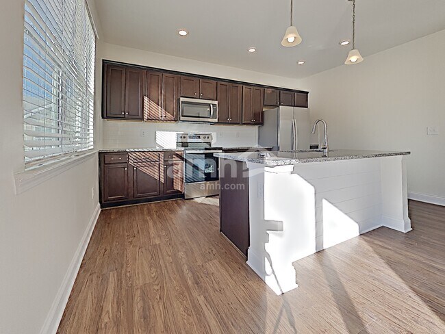 Photo - 2464 Napa Valley Dr