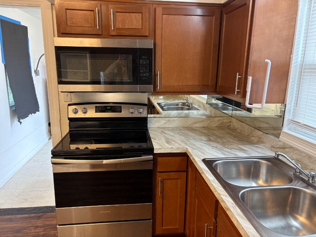 Photo - 4408 Cane Run Rd