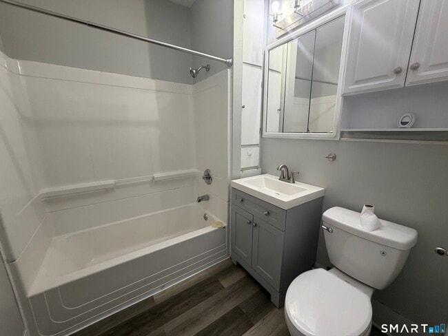 Photo - 34 Harrison St