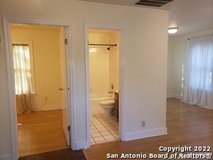 Photo - 111 N Brackenridge St