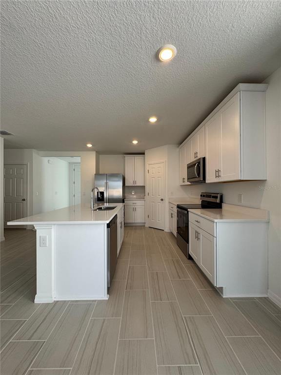 Photo - 3521 Yarian Dr