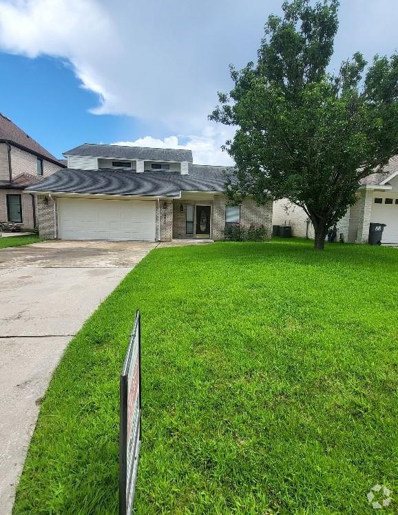 Building Photo - 16430 Clearwater Cir Rental