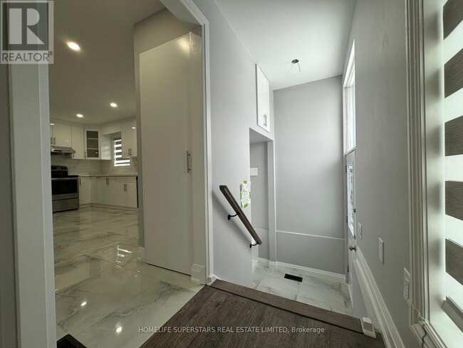 Photo - 47 Jade Crescent