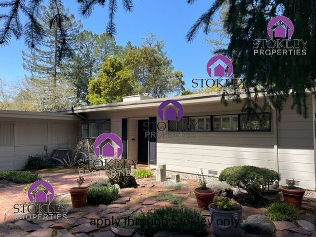 Photo - 1151 Glen Rd