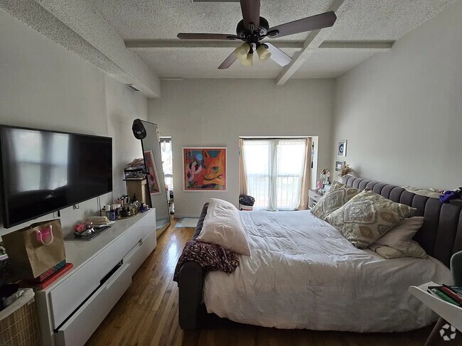Building Photo - 160 Bleecker St Unit LL2 Rental