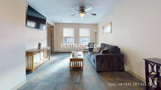 Photo - 8 Elizabeth Ave Unidad 2