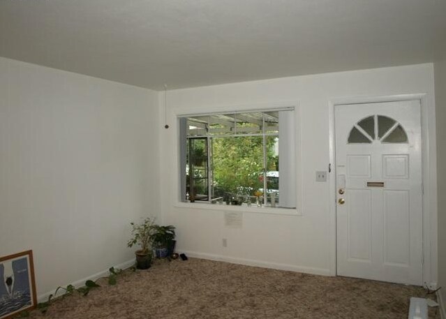 Interior - 2838 SE 35th Pl