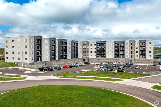 Building Photo - The Acres on Arrowhead Rental