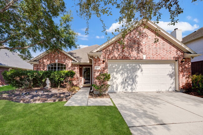 Photo - 18818 Woodbreeze Dr