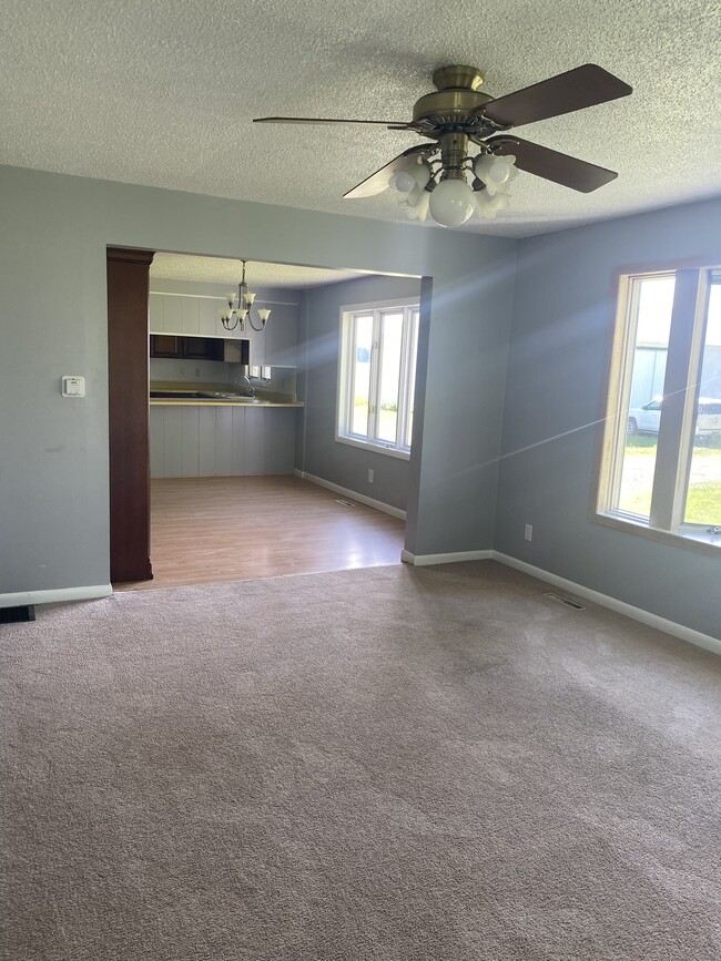 Building Photo - 11790 23 Mile Rd