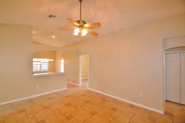 Photo - 2912 Summer Winds Cir