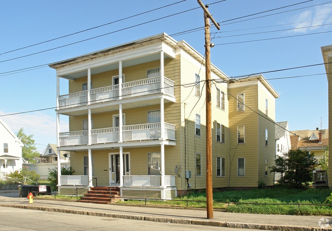 Photo - 237 Amory St