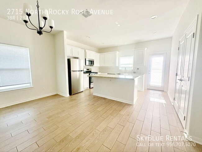 Photo - 2715 N Rocky Rose Ave