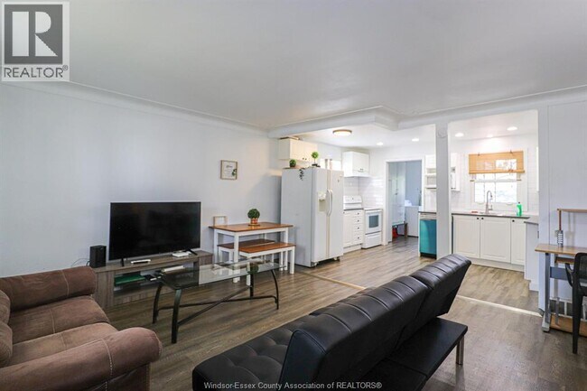 Photo - 3504 Barrymore Ln