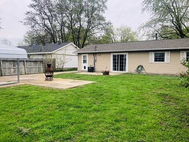 Photo - Charming Ranch Home with Flexible Space and Private Backyard