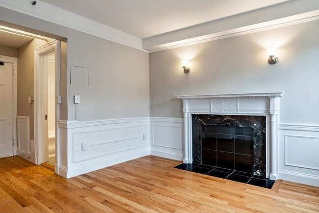 Photo - 124 Bowdoin St Unidad 55
