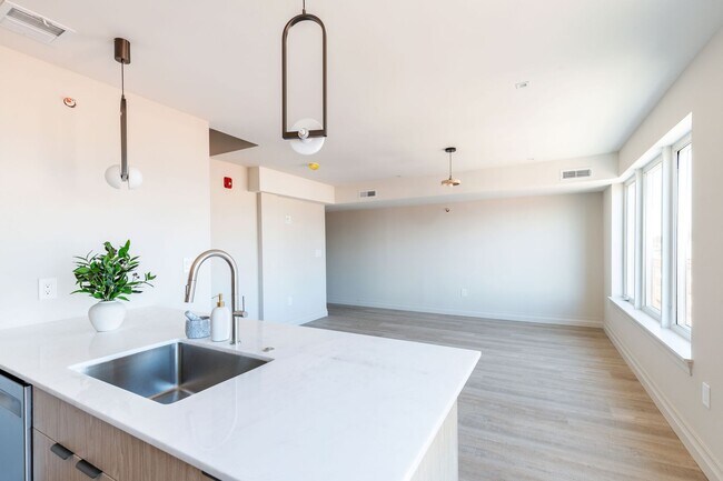 Photo - 1502-08 North 25th Street-1C Unidad 1C