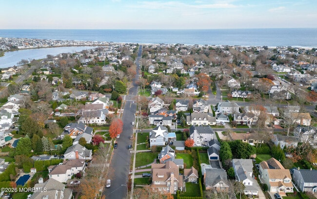 Photo - 315 Pitney Ave