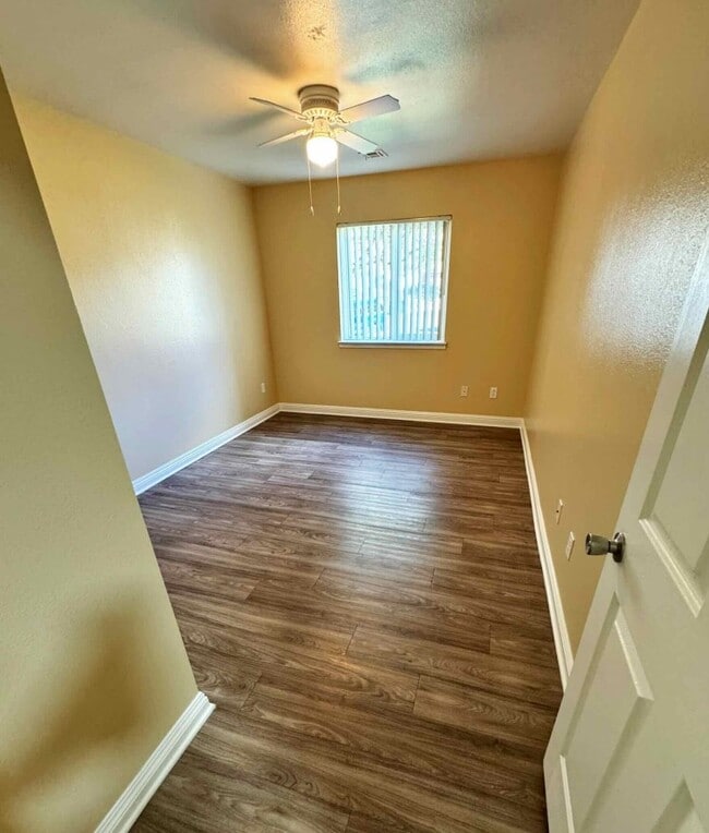 242 WHIPPLE - Stuart Mesa - Military Housing