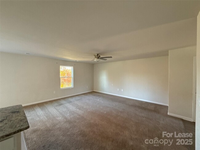 Photo - 3038 Trailblazer St