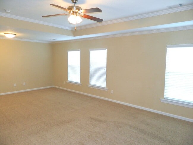 Photo - 835 Williford Run Dr