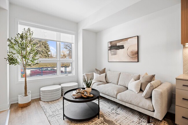 Photo - 15 Brenthall Avenue