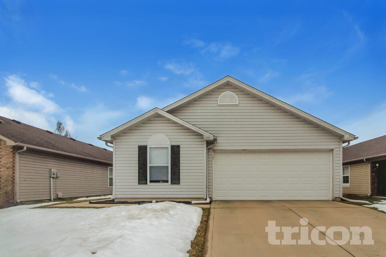 Photo - 643 Cloverfield Ln