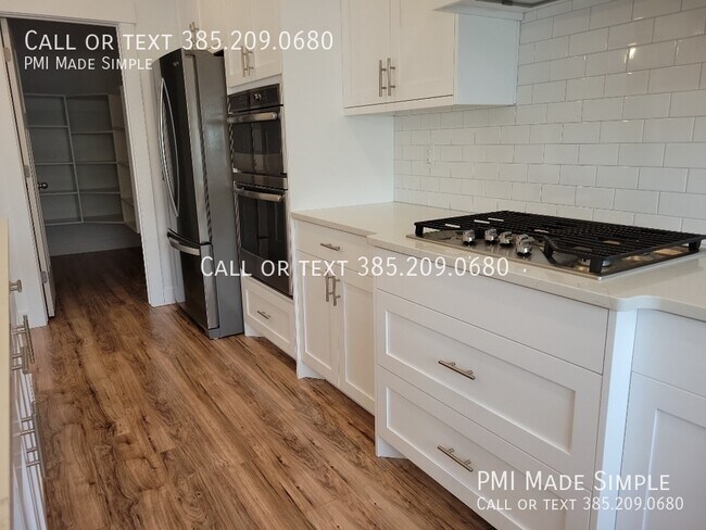 Photo - 10884 N Slate Ln