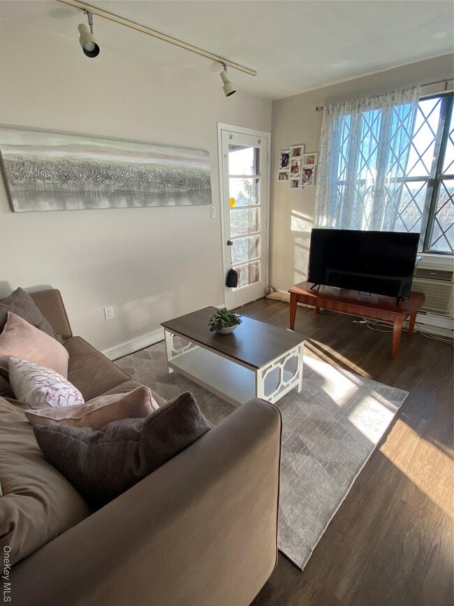 Photo - 478 Sierra Vista Ln