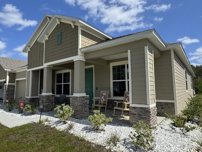 Photo - For Rent-  Spring Move in Special!!!!!!!  2nd Month's Rent FREE if you sign a lease before the en...