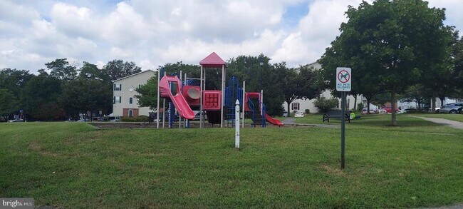 Photo - 8089 Brookstone Ct