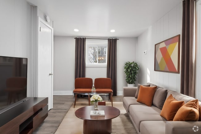 Building Photo - 3900 Howley St Unit 1 Rental