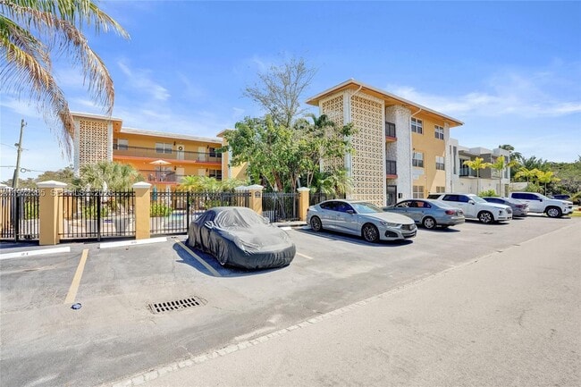 Photo - 744 NE 14th Ave Unit 1