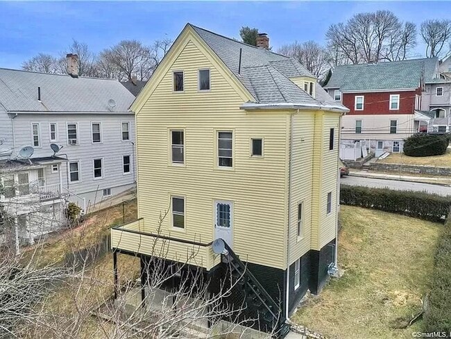 32 Berkeley Ave
