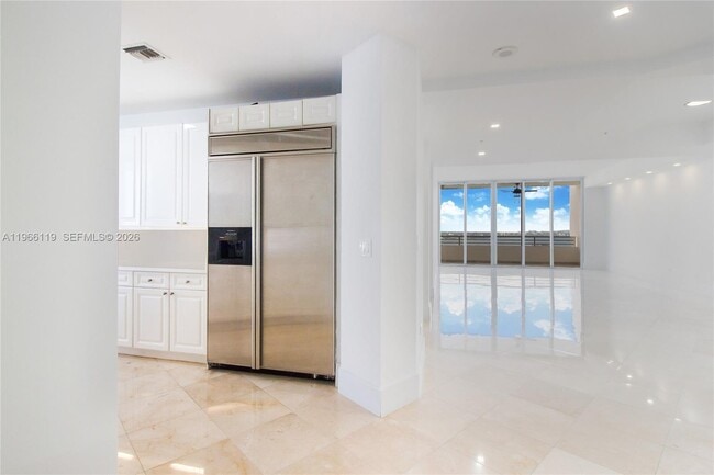 Photo - 848 Brickell Key Dr Unit 4306