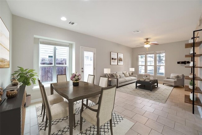 Photo - 106 Gambel Oak Way