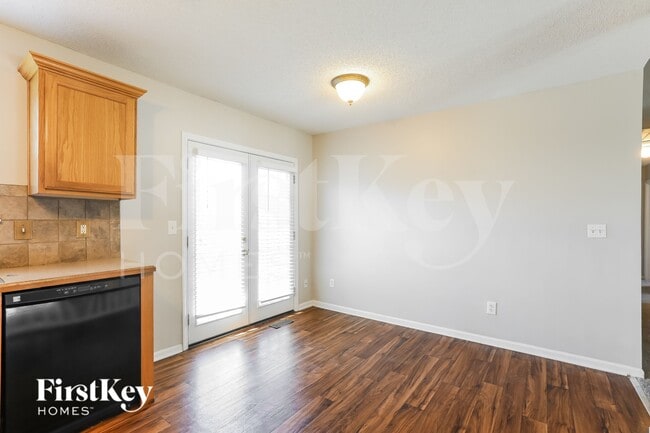 Photo - 11328 N Wyandotte St