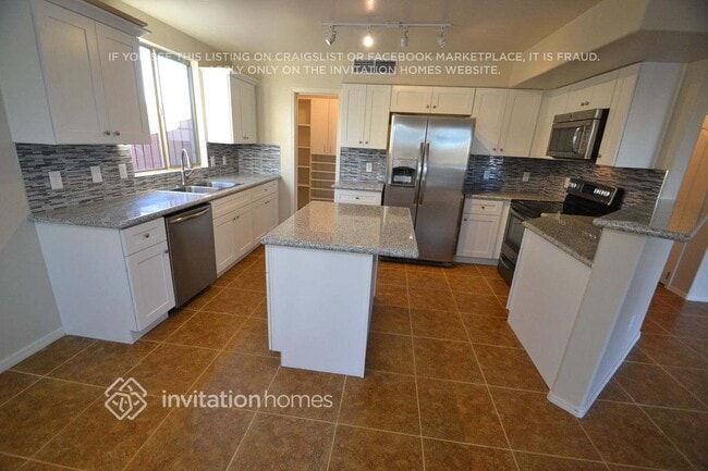 Photo - 1469 S Western Skies Dr