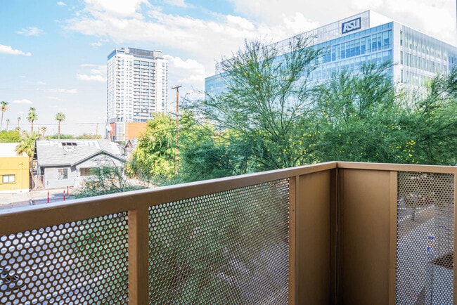 Photo - 333 E Roosevelt St Unidad ID1263217P