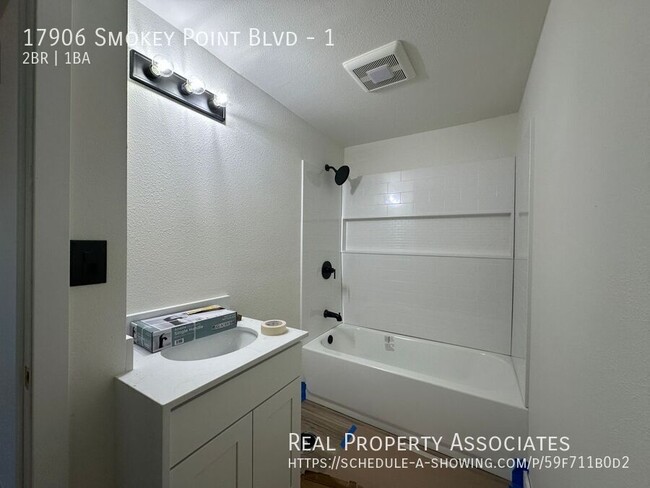 Photo - 17906 Smokey Point Blvd Unit 1