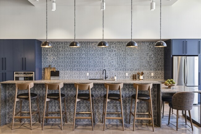 Photo - Canvas Apartments