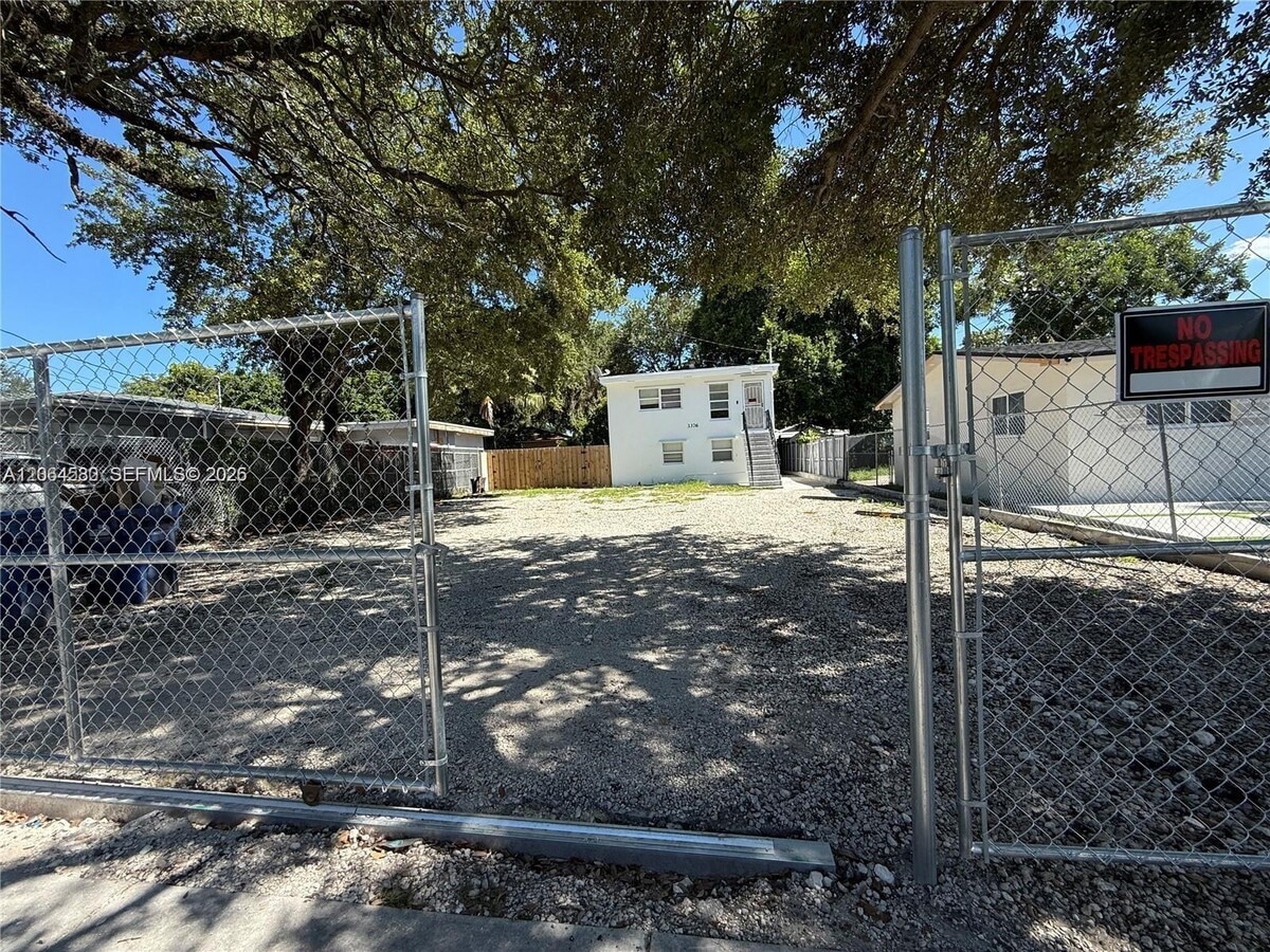 Photo - 3376 NW 49th St Unit 1