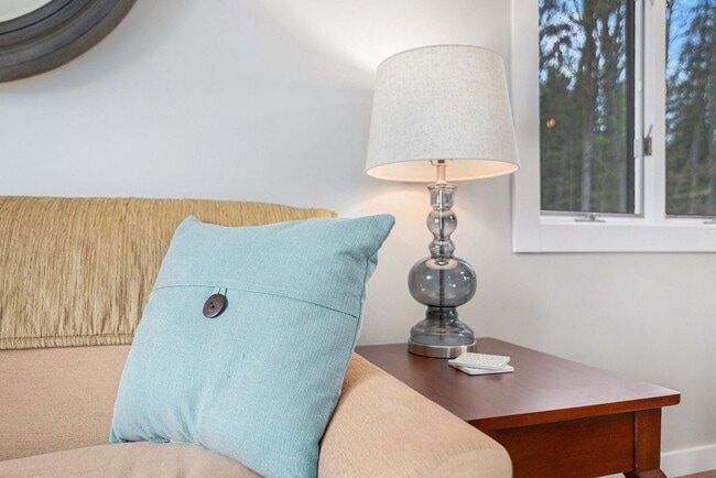 Building Photo - 5660 Creeks Crossing N Unit ID1248310P Rental
