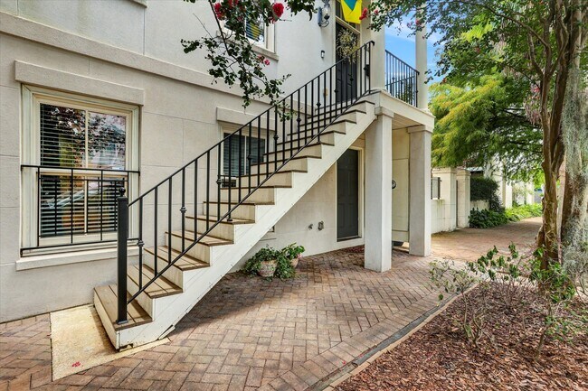 716A - Garden Level Apartment